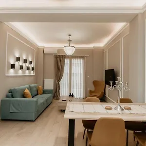 https://satus-finem-egnatias-luxury-suite.hotels-of-thessaloniki.com